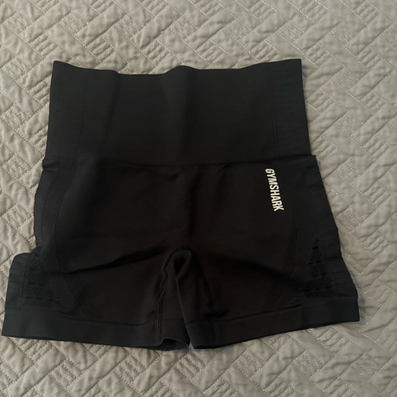 Gymshark Pants - Gymshark Vital shorts